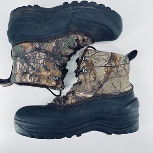 Ozark Trail Men's 3M Thinsulate Water Resistant Camo Boots Size 8 Hunting Fish